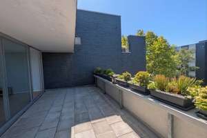 Lichtdurchflutetes Wohnglück – Erstbezug nach Renovierung mit 24 m² Sonnenbalkon u.  Teilungsoption – Die vollständige Adresse der Immobilie erhältst du vom Anbieter., 40489 Kaiserswerth, Düsseldorf – Vorschaubild 2