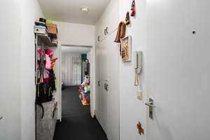 Bremen - Bahnhofsvorstadt | 2-Zimmer-Wohnung mit Loggia und nur wenige Schritte zum Hbf – Die vollständige Adresse der Immobilie erhältst du vom Anbieter., 28195 Bahnhofsvorstadt, Bremen – Vorschaubild 2
