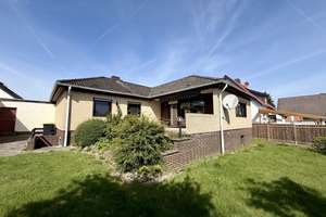 Wohnen auf einer Ebene – Lichtdurchfluteter Bungalow mit Garten – Die vollständige Adresse der Immobilie erhältst du vom Anbieter., 38446 Hehlingen, Wolfsburg – Vorschaubild 2