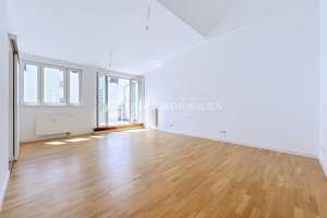 Dachgeschosswohnung mit Südbalkon: Stilvolle 2,5-Zimmer-Wohnung in Top-Zustand – Trützschlerstr. 12, 12487 Johannisthal, Berlin – Vorschaubild 5