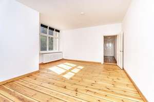  Großzügiger Bereich für wohnen - schlafen und ein offenes Esszimmer – Die vollständige Adresse der Immobilie erhältst du vom Anbieter., 10435 Prenzlauer Berg, Berlin – Vorschaubild 16