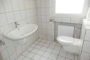 #ZENTRAL WOHNEN mit WOHLFÜHLFAKTOR: Helle, geräumige 3-Zimmerwohnung mit Balkon!# – Dieckerstraße 66, 46047 Schlad, Oberhausen – Vorschaubild 17
