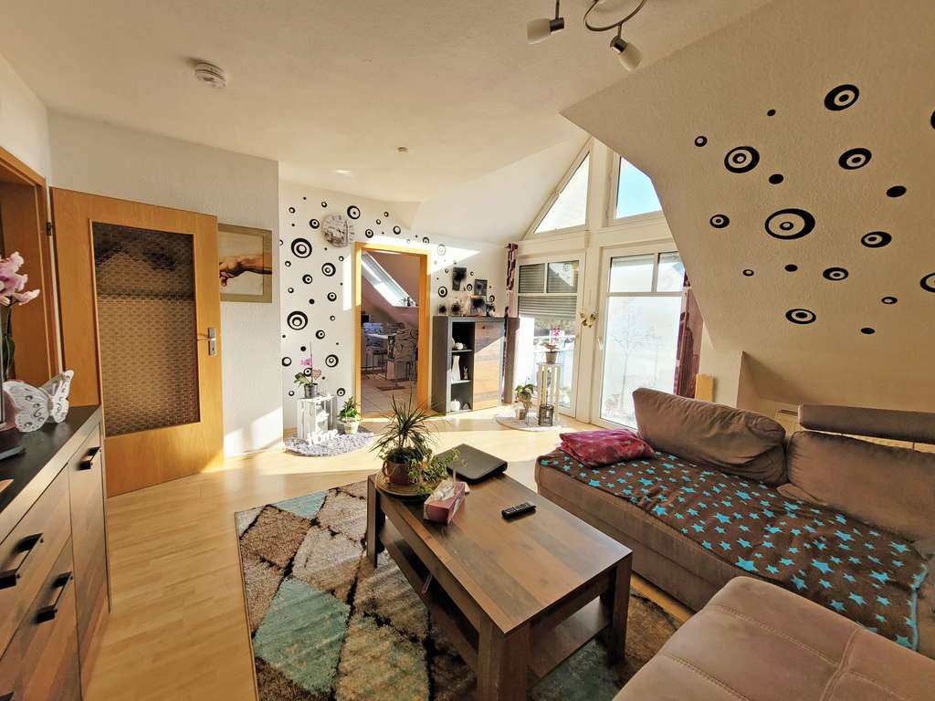 Immobilie in Heringen - GEMÜTLICH!!! Vermietete ETW mit  zwei Balkonen in Heringen - Bild 1