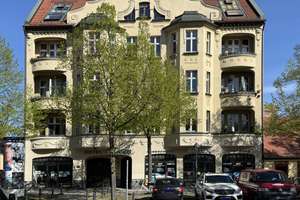 Einzigartige Galeriewohnung über den Dächern der Stadt