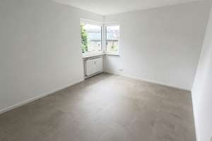 Hochwertig sanierte 4-Zimmer-Wohnung | 107 m² | 2 Balkone | TG-Stellplatz | 2 Jahre befristet – Daniel-Schürmann-Straße 35, 42853 Mitte, Remscheid – Vorschaubild 5