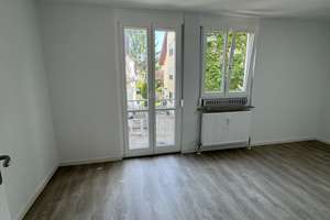 Neu renoviert: 2-Zi.-Whg und Balkon in Stuttgart – Die vollständige Adresse der Immobilie erhältst du vom Anbieter., 70439 Stammheim-Mitte, Stuttgart – Vorschaubild 3