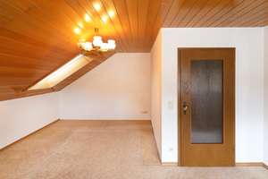 Einfamilienhaus mit Einliegerwohnung in ruhiger Lage! – Die vollständige Adresse der Immobilie erhältst du vom Anbieter., 73560 Böbingen an der Rems – Vorschaubild 8