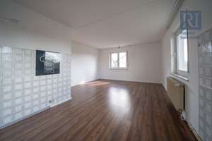 Zweifamilienhaus | leerstehend | Doppelgarage | 1.085 m² | Abtswind – Die vollständige Adresse der Immobilie erhältst du vom Anbieter., 97355 Abtswind – Vorschaubild 13