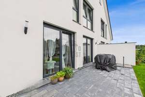 Ihr Neubau-Traum in Hambühren – Doppelhaushälfte mit Garten, Terrasse & vielseitigem Dachboden – Die vollständige Adresse der Immobilie erhältst du vom Anbieter., 29313 Hambühren – Vorschaubild 2
