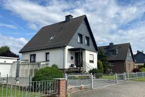 Elegantes Einfamilienhaus mit 6 Zimmern in Rennau – Die vollständige Adresse der Immobilie erhältst du vom Anbieter., 38368 Rennau – Vorschaubild 1