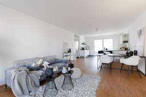 Wohnen am Rhein: Helle, barrierearme 3-Zimmer-Wohnung mit zwei Balkonen + zwei Tiefgaragenplätzen – Die vollständige Adresse der Immobilie erhältst du vom Anbieter., 55131 Altstadt, Mainz – Vorschaubild 6