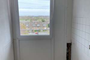2 Zimmer Wohnung mit Balkon - zentral und doch im Grünen (E0035)B – Schonskanterweg 25, 41066 Uedding, Mönchengladbach – Vorschaubild 3
