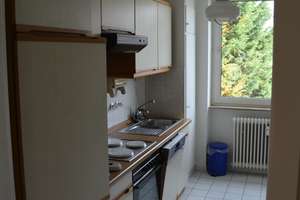 Helle und großzügige 3-Zimmer-Wohnung mit sonnigem Balkon in D-Oberkassel – Kyffhäuserstr. 30, 40545 Oberkassel, Düsseldorf – Vorschaubild 3