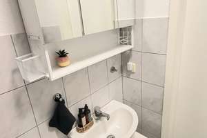 Möblierte 2-Zimmer-Wohnung – voll ausgestattet – Kurt-Beate-Straße 1, 99086 Johannesvorstadt, Erfurt – Vorschaubild 4