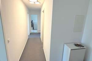 IM HERZEN VON BOCKENHEIM: Tolle, große Wohnung mit Potenzial in Frankfurt – 60487 Bockenheim, Frankfurt am Main – Vorschaubild 4