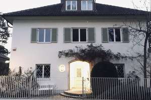 Große Altbau-Villa in Augsburg Göggingen - Exklusives Haus mit Garten