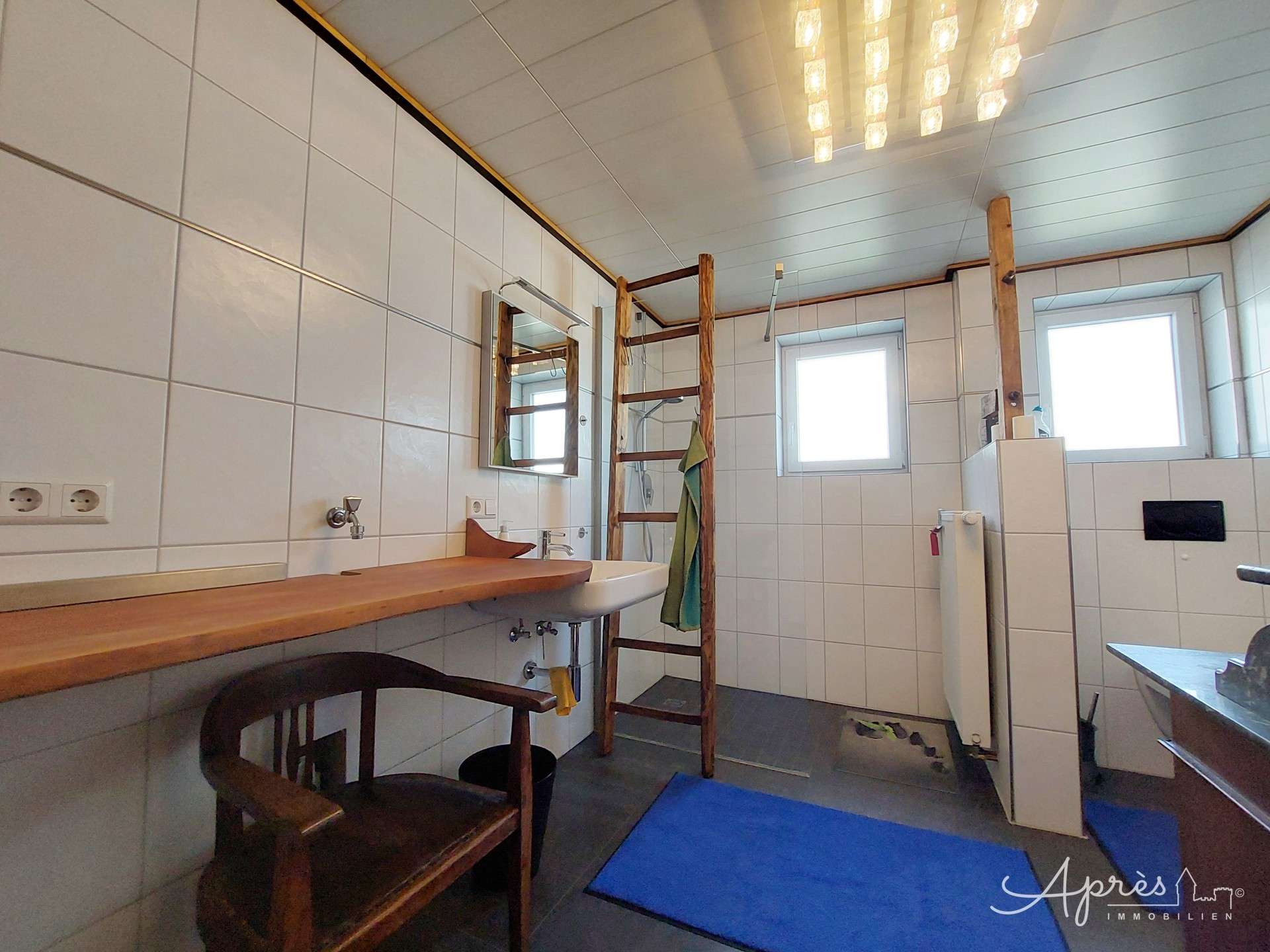 Immobilie in Geisingen - Zweifamilienhaus mit KFZ-Garagen für Gewerbe - Bild 10