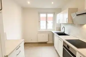 Erstbezug nach Sanierung - helle 2-Raumwohnung mit Einbauküche, modernem Badezimmer und Balkon – Franz-Mehring-Straße 51, 1237 Dresden – Vorschaubild 11