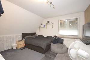 Mit Garten! Große 5-Zimmer-Maisonette-Wohnung mit 2 Terrassen + kleinem Pool. – Die vollständige Adresse der Immobilie erhältst du vom Anbieter., 38229 Hallendorf, Salzgitter – Vorschaubild 17