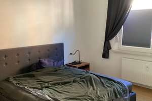Sehr schön sanierte Wohnung mit Balkon, Dielenböden und Wohnküche in stilvollem Altbau! – 68169 Neckarstadt-West, Mannheim – Vorschaubild 4