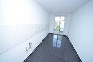 Hochwertig sanierte Maisonettewohnung mit Balkon, Fußbodenheizung und Parkettboden! – Beethovenstraße 22, 9130 Chemnitz – Vorschaubild 6