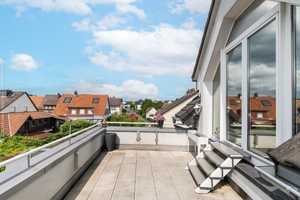 Friedrichsdorf: Modernes Zweifamilienhaus mit spektakulärer Dachterrasse – Hochtaunuskreis – Vorschaubild 27