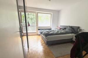 Direkt einziehen! 3 Zimmer mit Einbauküche, 2 Balkone & Blick ins Grüne, Duschbad, Gäste-WC, Aufzug – Klerschweg 1, 50968 Bayenthal, Köln – Vorschaubild 7