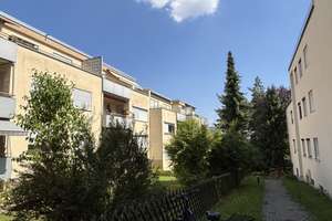Zum Einzug bereit - attraktive 3-Zi.- Wohnung mit Dachterrasse in beliebter Wohnlage – 70567 Möhringen-Ost, Stuttgart – Vorschaubild 21