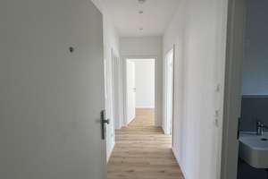 Kernsanierte 4-Zimmer-Wohnung mit zwei Balkonen | Linden-Mitte – Falkenstr. 11, 30449 Linden-Mitte, Hannover – Vorschaubild 9