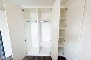 Property thumbnail 9