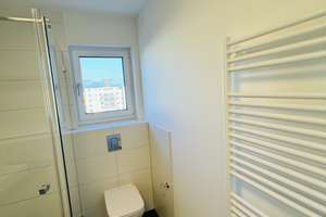 Modernes möbliertes Studio direkt in Adlershof mit EBK, Balkon und Abstellkammer!! – Otto-Franke-Straße 45, 12489 Adlershof, Berlin – Vorschaubild 6