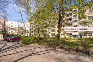 IMMOBERLIN.DE - Sehr angenehme Wohnung mit Westloggia nahe dem KaDeWe im Bayerischen Viertel – Die vollständige Adresse der Immobilie erhältst du vom Anbieter., 10777 Schöneberg, Berlin – Vorschaubild 3