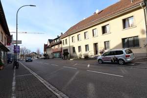 Mehrfamilienhaus mit fünf Wohneinheiten - KAPITALANLAGE – Die vollständige Adresse der Immobilie erhältst du vom Anbieter., 79730 Murg – Vorschaubild 1