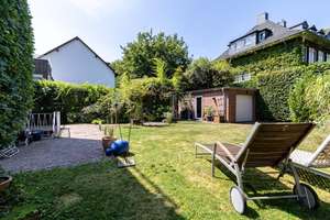 Hochwertiges Einfamilienhaus, 228 Wohnfl., 3 Etg., 5 Schlz., Terrasse, 2 Balkone, 3 Bäder & Sauna – Die vollständige Adresse der Immobilie erhältst du vom Anbieter., 44141 Westfalendamm, Dortmund – Vorschaubild 27
