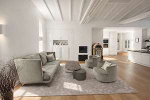 Historisches Backstein-Loft mit Ateliercharakter und außergewöhnlichem Gartenensemble