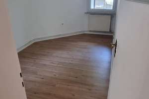 Attraktive 3-Zimmer-Wohnung mit Balkon in gefragter Wohnlage in mitten von Hannover – Bergmannstraße 7, 30159 Mitte (Ortsteil), Hannover – Vorschaubild 3