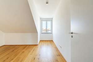 ERSTBEZUG! Moderne 4-Zimmer-Dachgeschosswohnung – Die vollständige Adresse der Immobilie erhältst du vom Anbieter., 81241 Pasing, München – Vorschaubild 5