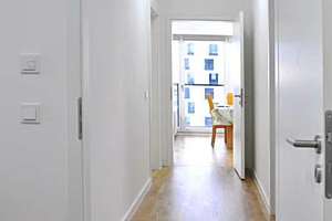 Skylineblick aus der 14.etage-moderne 3-Zimmer-Wohnung mit Balkon & Tiefgarage – Toulouser allee 15, 40211 Pempelfort, Düsseldorf – Vorschaubild 14