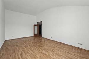 Wohnen über den Dächern von Leipzig-Großzschocher: Lichtdurchflutete 2-Zimmer-Wohnung mit Terrasse – 4249 Großzschocher, Leipzig – Vorschaubild 4