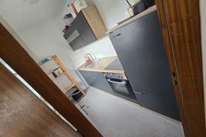 Schnuckelige 1-Zi.-Wohnung mit Balkon und PKW-Stellplatz – Die vollständige Adresse der Immobilie erhältst du vom Anbieter., 70378 Hofen, Stuttgart – Vorschaubild 4