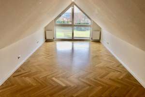 Gemütliche Dachgeschosswohnung in Salzweg! – Die vollständige Adresse der Immobilie erhältst du vom Anbieter., 94121 Salzweg – Vorschaubild 3