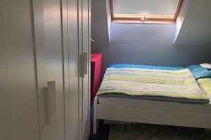 Wohnen mit Charakter: Gepflegte 3-Zimmer-Dachgeschosswohnung in Paderborn – 33100 Kernstadt, Paderborn – Vorschaubild 4