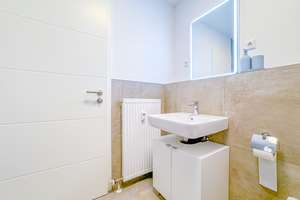 Charmante 2-RW* 1. OG* frisch saniert* EBK* moderne Möblierung* TG-SP* Süd-Balkon & Terrasse* Aufzug – Schandauer Straße 23 c, 1309 Striesen-West, Dresden – Vorschaubild 5