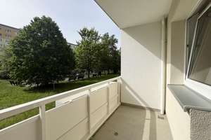 Gemütliche 3-Raumwohnung in grüner und gut angebundener Lage – Carl-Bobach-Straße 14, 9120 Helbersdorf, Chemnitz – Vorschaubild 7