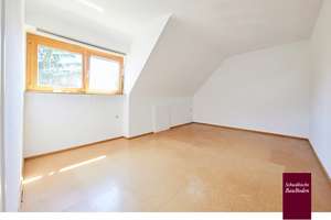 Attraktive, helle 3-Zimmer-DG-Wohnetage mit großem Balkon, Einbauküche und toller Aussicht +++ – 70374 Im Geiger, Stuttgart – Vorschaubild 24