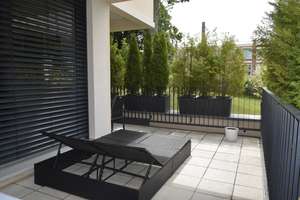 Moderne & exklusive Stadtwohnung mit Einbauküche & großer sonniger Loggia in schöner Parkanlage – Am Provinopark 9B, 86153 Am Schäfflerbach, Augsburg – Vorschaubild 9