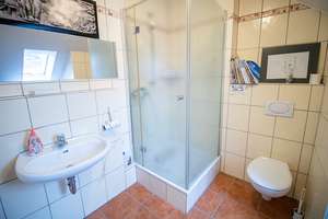 Sehr gepflegtes Reihenendhaus mit Garage und Garten in gepflegter Wohnlage – Die vollständige Adresse der Immobilie erhältst du vom Anbieter., 41239 Gladbach, Mönchengladbach – Vorschaubild 13