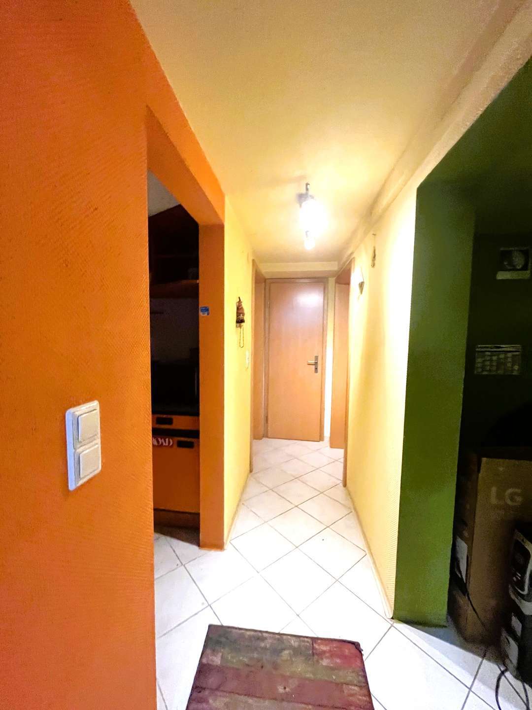 Doppelhaushälfte mit viel Potential zum Ausbau - Perfekt für Handwerker!, Hohenlohekreis – Bild 2