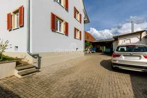 Teilsaniertes Zweifamilienhaus mit großem Garten & Wirtschaftsgebäude im Angebotsverfahren – Emmendingen (Kreis) – Vorschaubild 16
