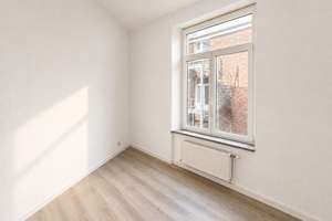 Stilvolle 4-Zimmer-Altbauwohnung mit Balkon in RWTH- und Westpark-Nähe – 52064 Sankt Jakob, Aachen – Vorschaubild 4